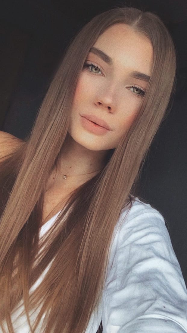 CuteMia23 Bisexual,Tall,German,Hazel,51-55kg